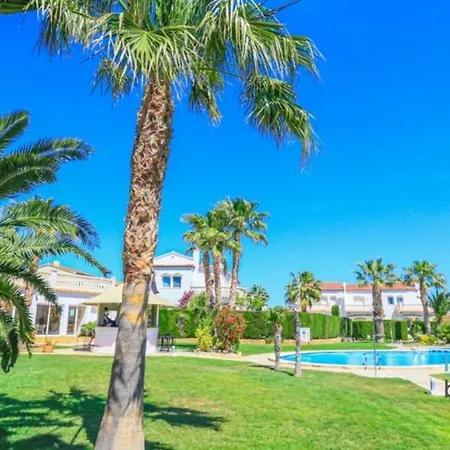 Casa Suzi ,con Piscina,barbacoa Y Wifi